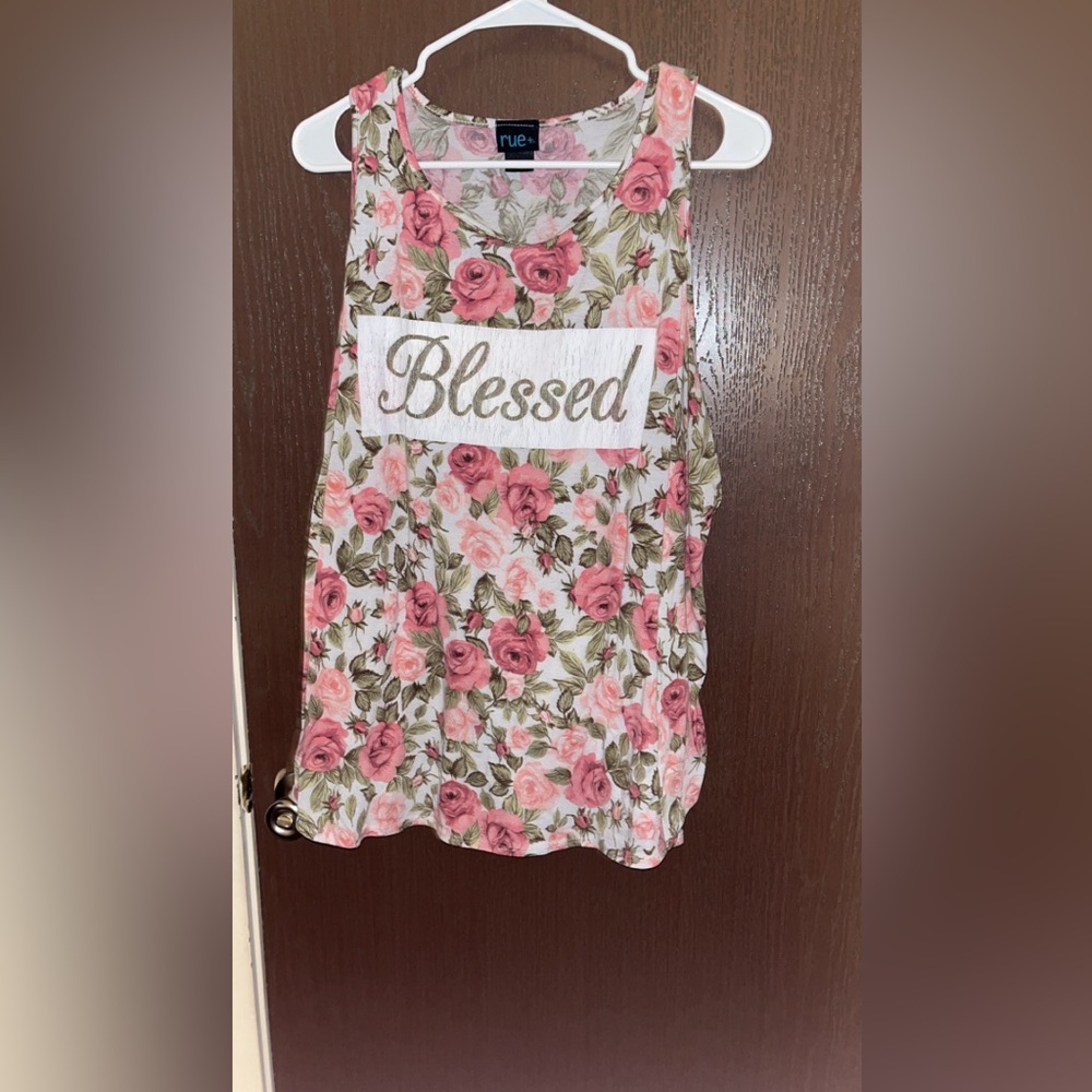 Rue 21 Blessed tank